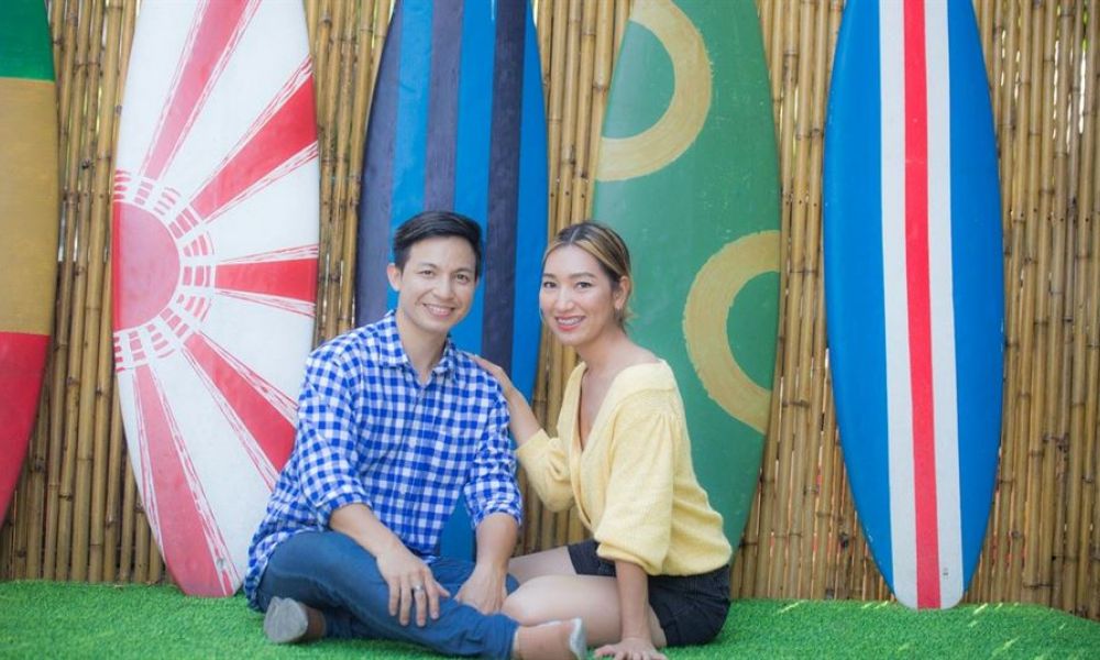 Words Of Advise On How To Get Married In Dubai For Filipino | Words Of Advise On How To Get Married In Dubai For Filipino | There Are Specific Rules And Procedures To Be Followed In Order For A Marriage To Be Valid For Expats In The Uae. Because Of Restrictions On Travel And Work Commitments, The Pandemic Has Altered The Dynamics Of Marriage Greatly. Many Expatriates Now Get Married In The Emirates Themselves. In This Sense, Dubai Court Marriages Are Performing A Vital Role In Establishing Marriages For All Nationalities Of The World That Are Valid Not Just In The Uae, But Also In The Country Of Origin. A happy couple celebrating their wedding in Dubai, surrounded by beautiful scenery and decorations. The moment captures joy and excitement as they start their new life together, showcasing love in a scenic setting of this vibrant city.