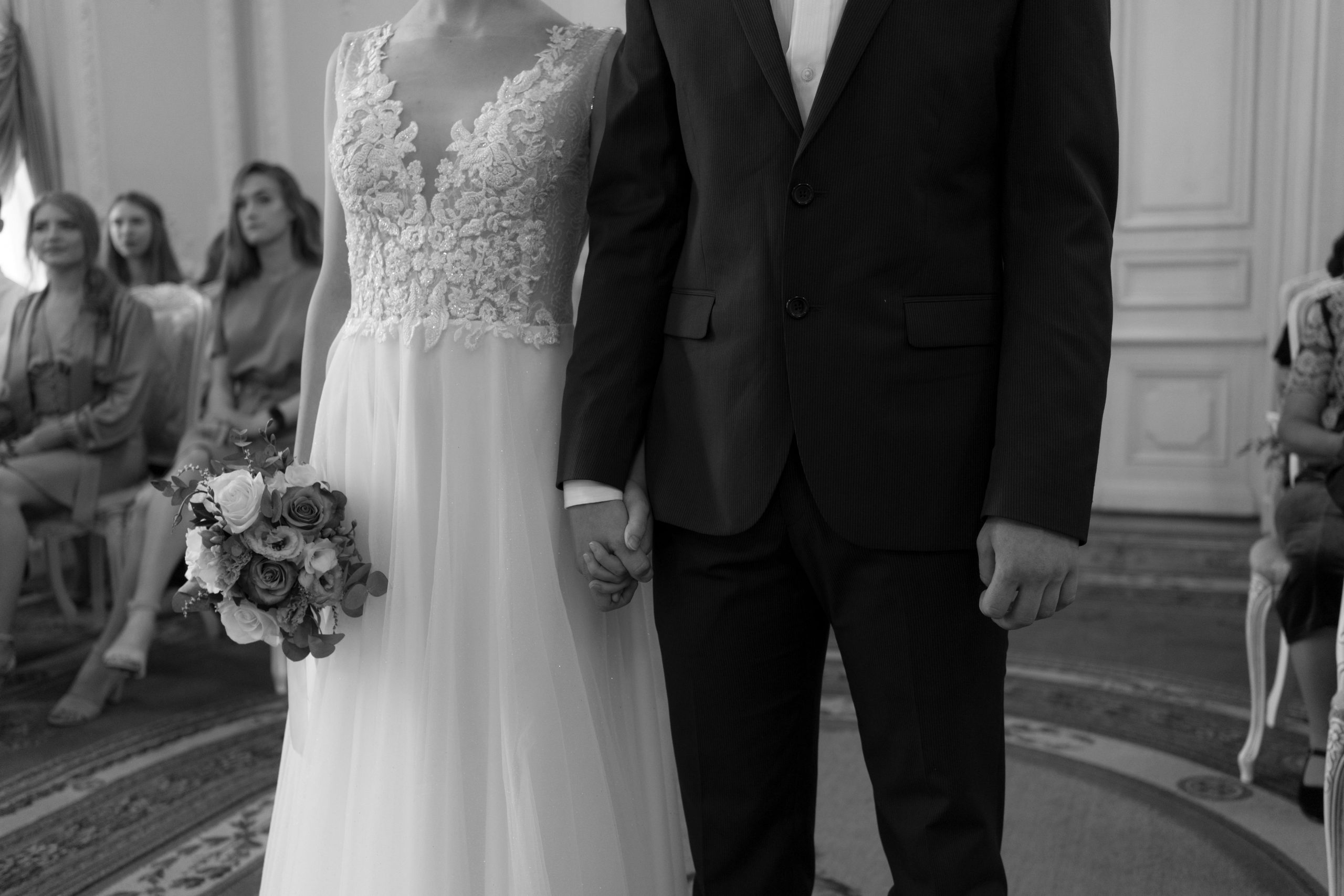 Getting married in Dubai without family approval